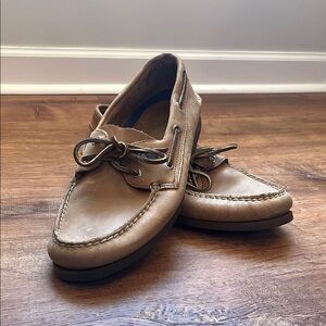 Men's Tan Boat Shoes